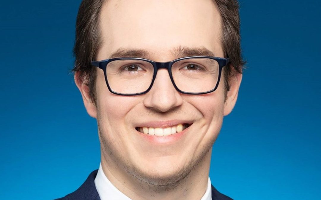 Québec solidaire dépose une loi pour faciliter la conciliation étude-famille-travail