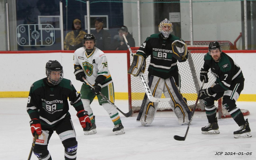 Trois-Pistoles participe à un match de hockey senior aux accents interculturels