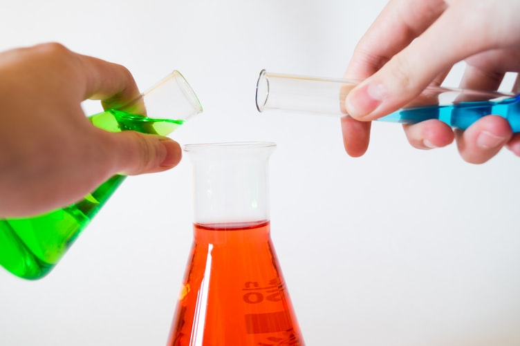 Mise en garde concernant l’inhalation de « gaz hilarant »