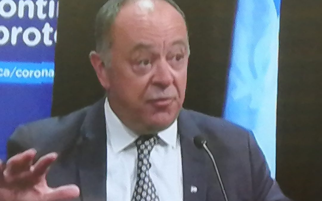 Hausse de 50 % des hospitalisations liées à la COVID-19 depuis trois semaines