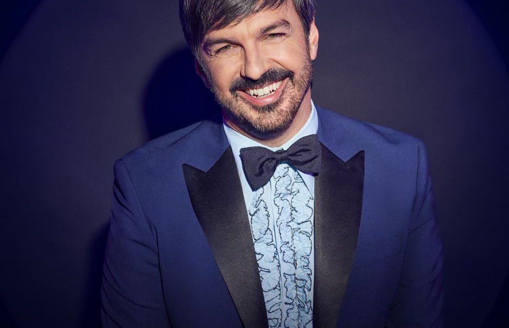 Damien Robitaille lance deux nouvelles chansons pour Noël