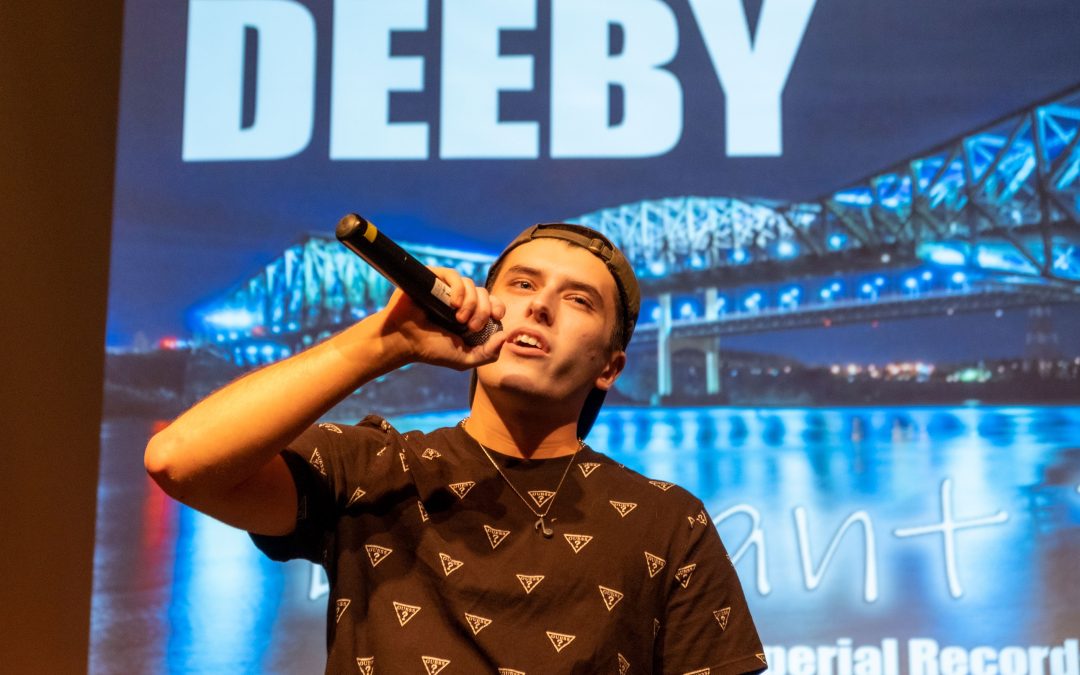 Derek « Deeby » Bélanger remporte la finale locale de Cégep en spectacle
