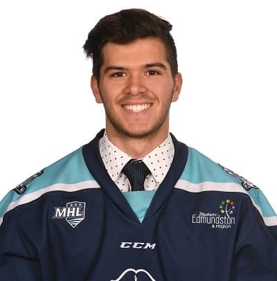 Un hockeyeur de Saint-Jean-de-Dieu joueur-étudiant par excellence dans les Maritimes