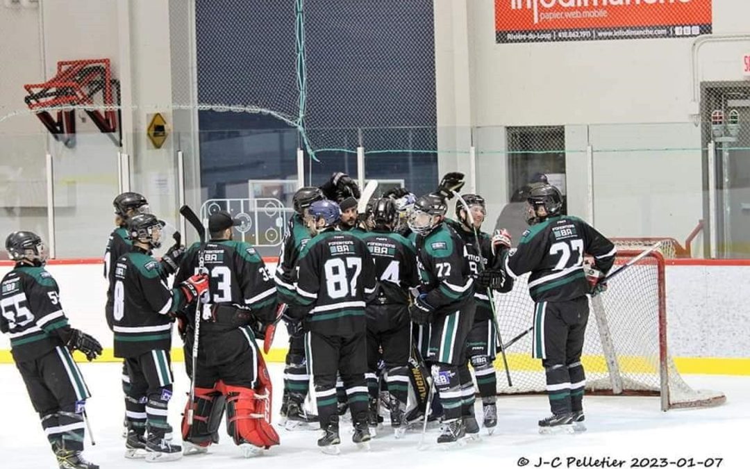 Trois-Pistoles en demi-finale du hockey senior