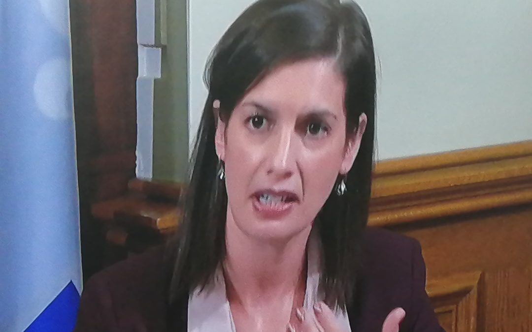 Les rassemblements intérieurs doivent être limités à 10 personnes