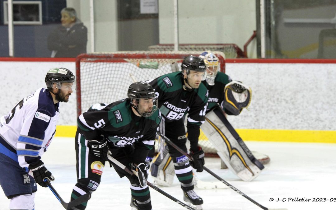 Hockey senior : Trois-Pistoles a une victoire de la finale