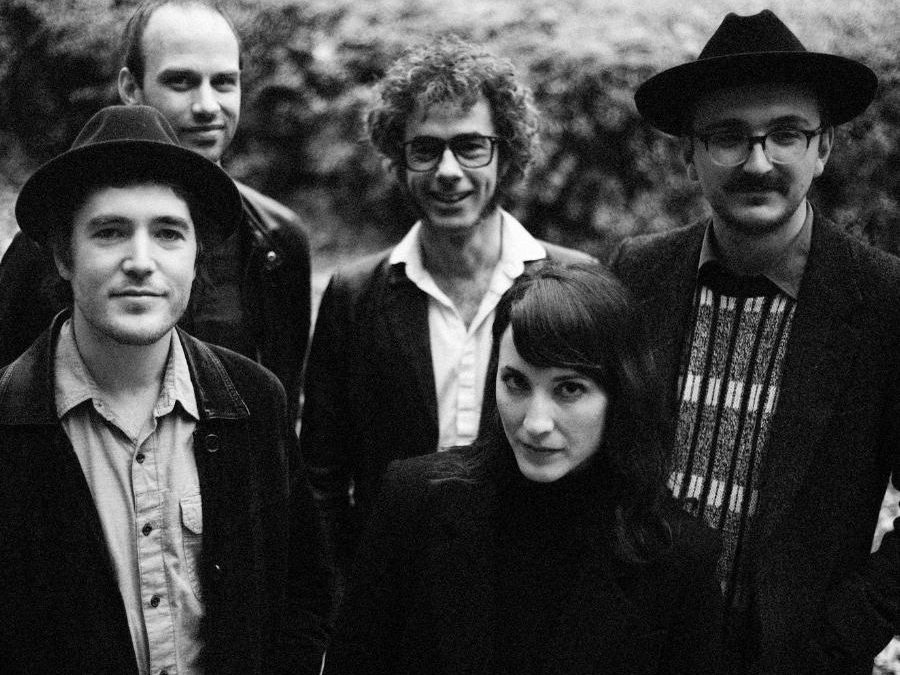 Little Misty propose du indie-folk