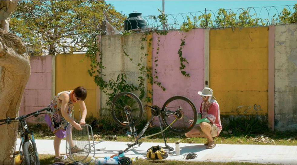Un documentaire sur l’art, le voyage et la liberté
