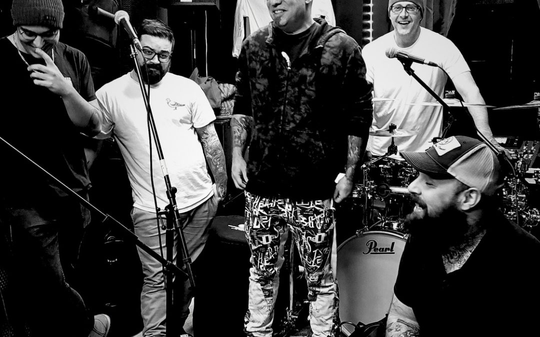 Les Bâtards lancent l’album « Linge Sale »