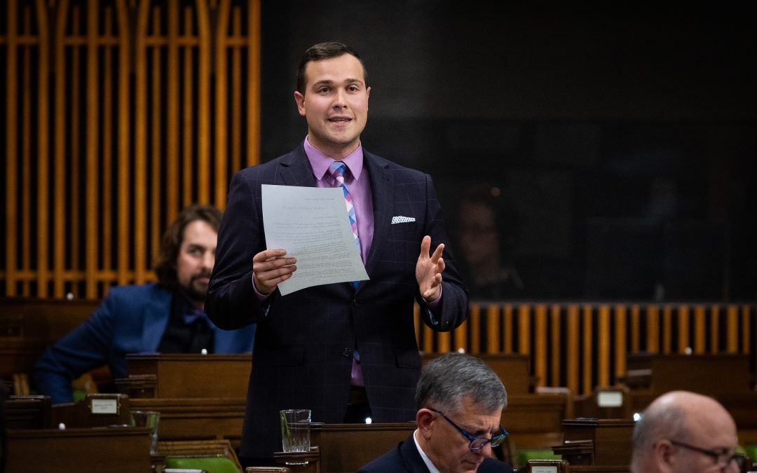 Restriction des voyages : une décision trop tardive selon Maxime Blanchette-Joncas