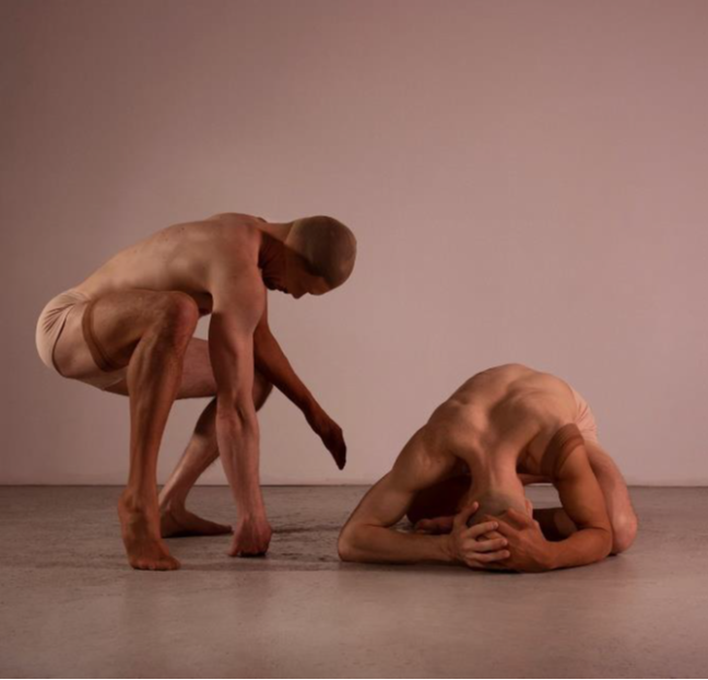 Mars elle danse part en tournée