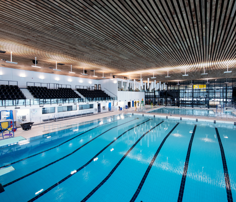 Compétition de natation collégiale samedi