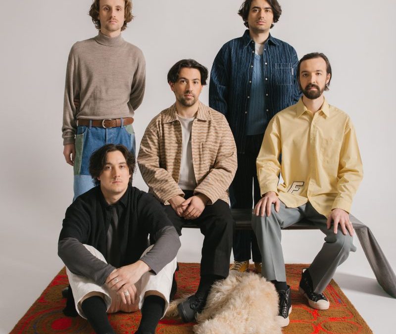 Frais Dispo offre le EP Les teintes du ciel n&rsquo;ont aucun sens