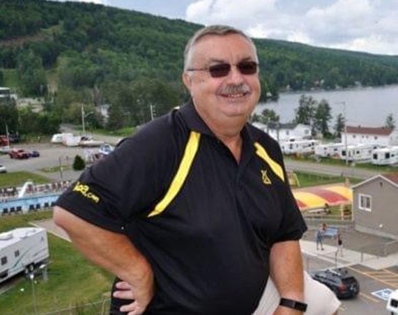 Maxime Blanchette-Joncas rend hommage à l’homme d’affaires Thomas Gagnon